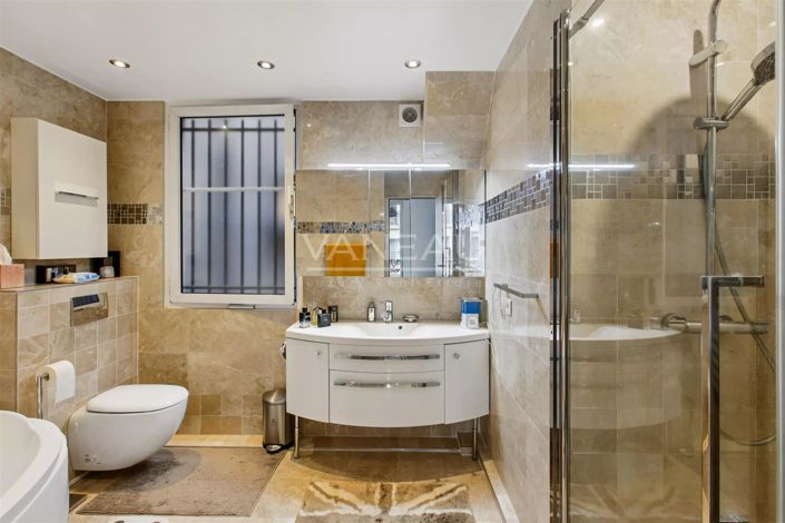 Image No.11-Appartement de 2 chambres à vendre à Paris