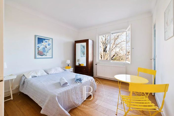 Image No.14-7 Bed House for sale