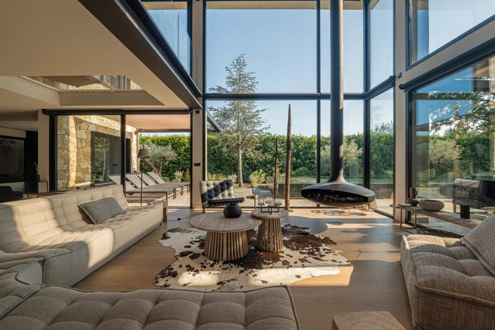 Image No.17-5 Bed House for sale