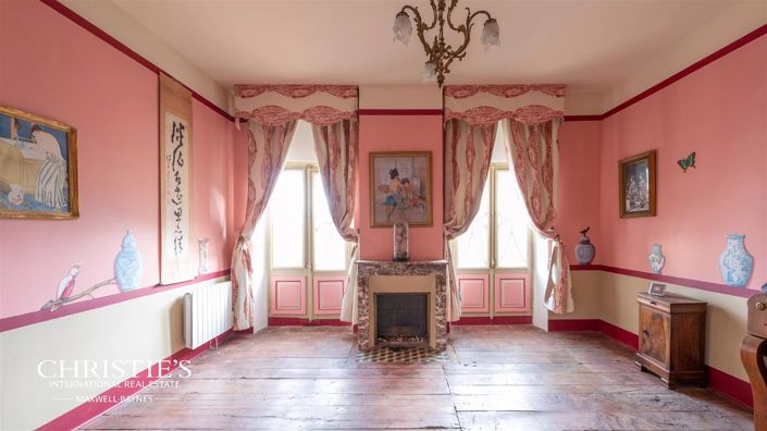 Image No.12-8 Bed House for sale