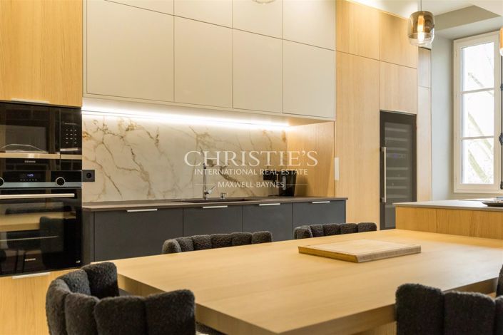 Image No.13-2 Bed Apartment for sale