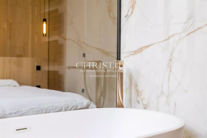 Image No.29-2 Bed Apartment for sale