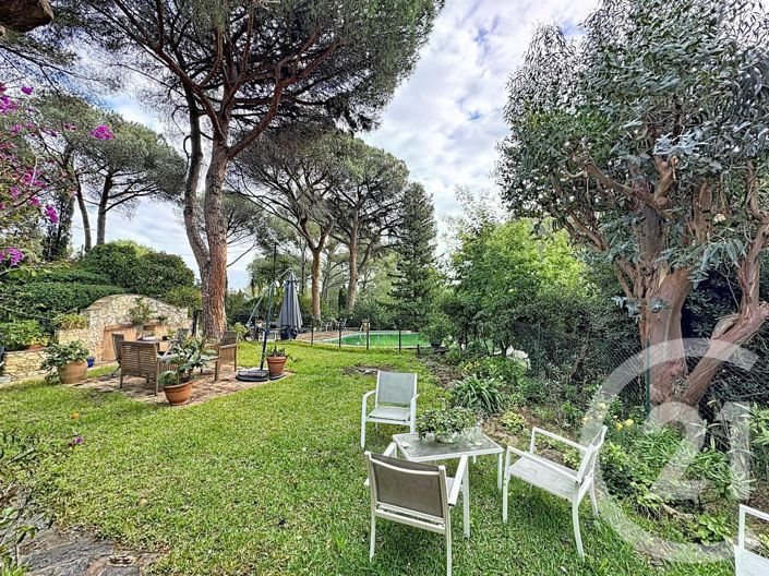 Image No.22-10 Bed House for sale