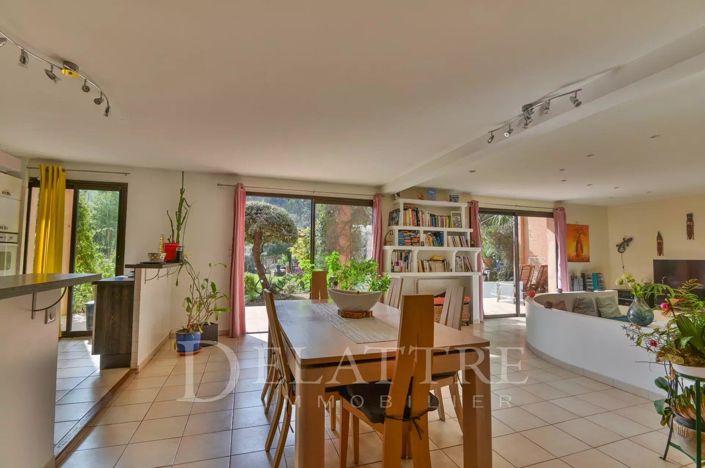 Image No.9-House for sale