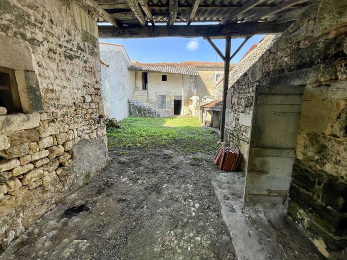 Image No.5-House for sale