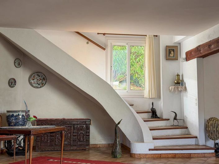 Image No.10-House for sale