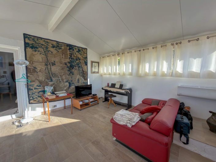 Image No.17-House for sale