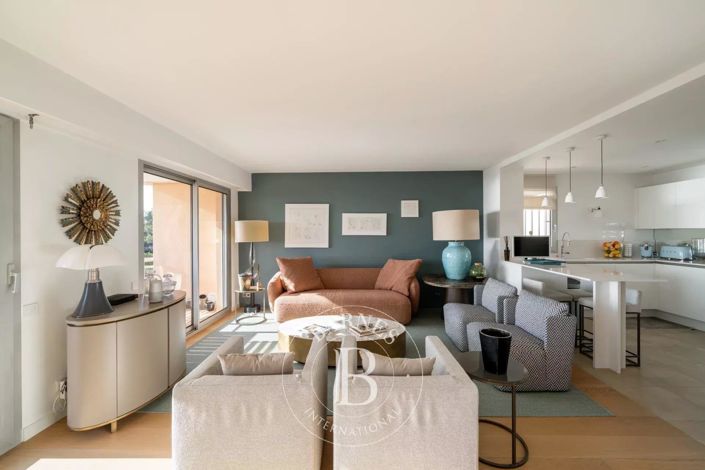 Image No.7-Appartement de 2 chambres à vendre à Cannes