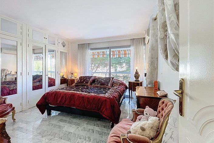 Image No.5-Appartement de 2 chambres à vendre à Antibes