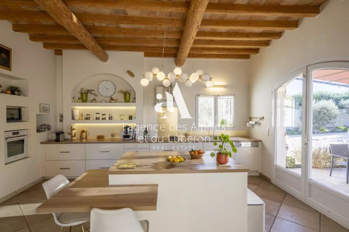Image No.4-4 Bed House for sale