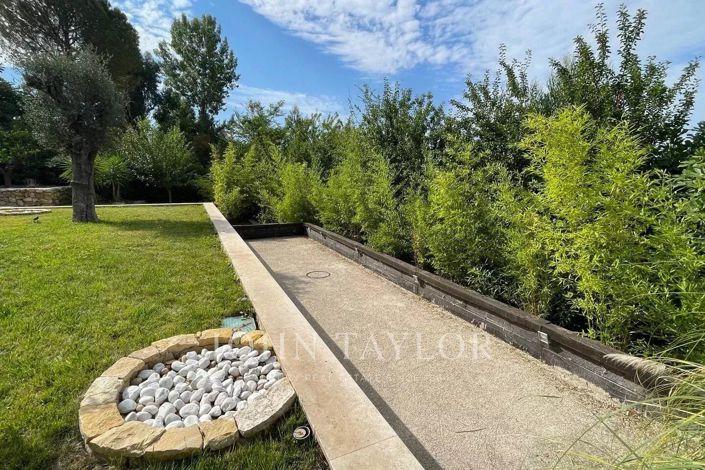 Image No.13-4 Bed House for sale