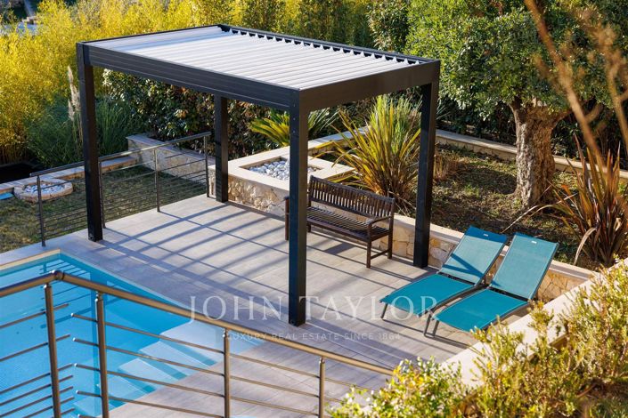 Image No.17-4 Bed House for sale