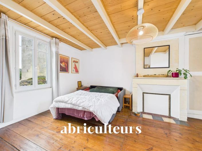 Image No.12-4 Bed House for sale