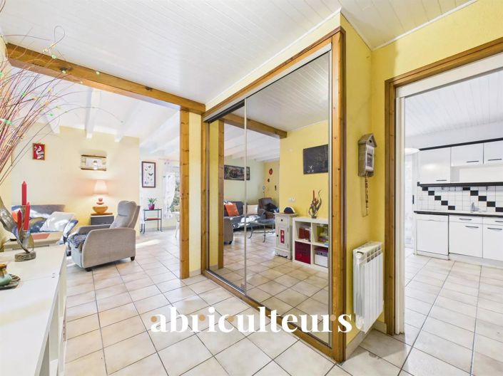 Image No.5-3 Bed House for sale