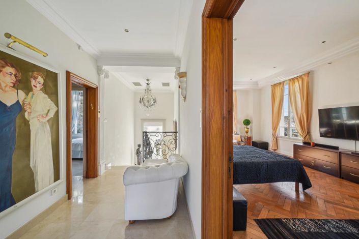 Image No.15-7 Bed House for sale