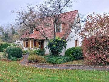 1 - Escoeuilles, Maison