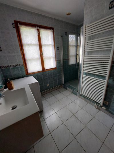 Image No.5-Maison de 4 chambres à vendre à Escoeuilles