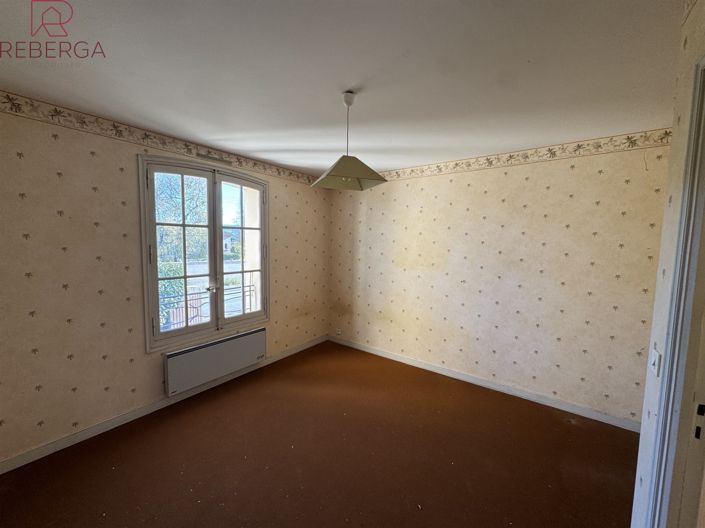 Image No.22-5 Bed House for sale