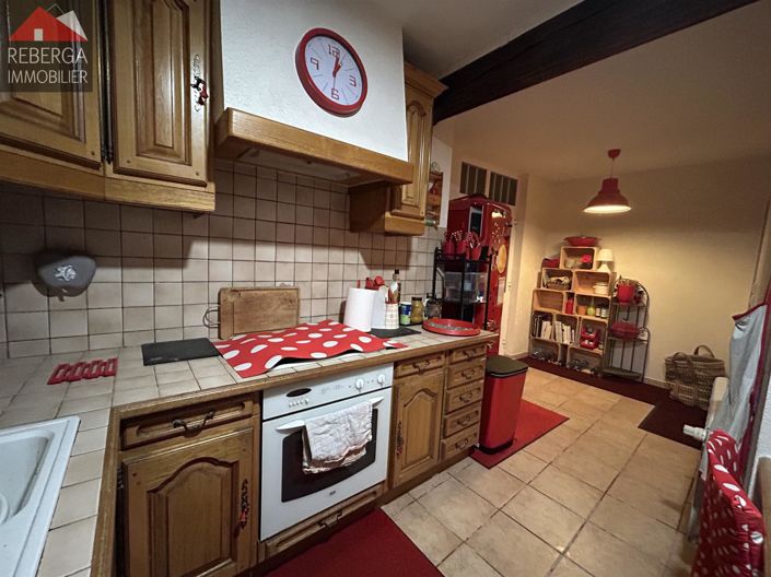 Image No.5-2 Bed House for sale