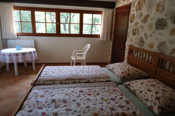 Image No.6-4 Bed House for sale