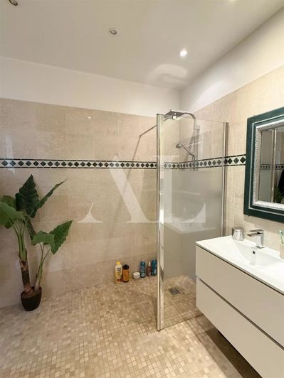 Image No.9-Appartement de 3 chambres à vendre à Golfe Juan