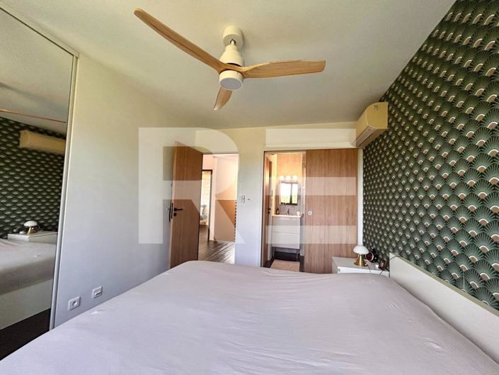 Image No.8-3 Bed House for sale