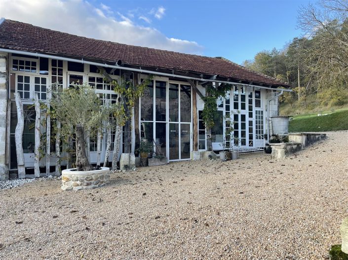 Image No.15-6 Bed House for sale