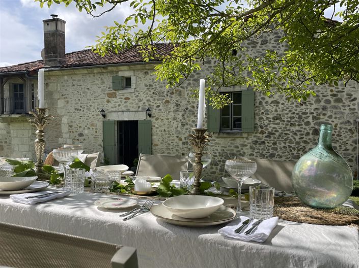 Image No.6-6 Bed House for sale