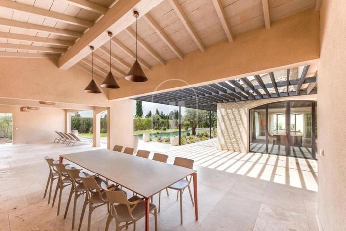 Image No.11-6 Bed House for sale