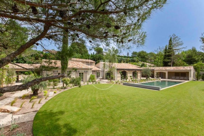 Image No.13-6 Bed House for sale