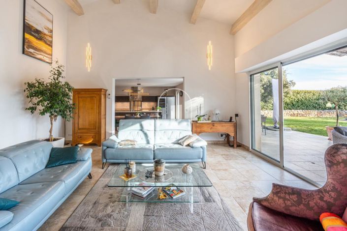 Image No.5-4 Bed House for sale