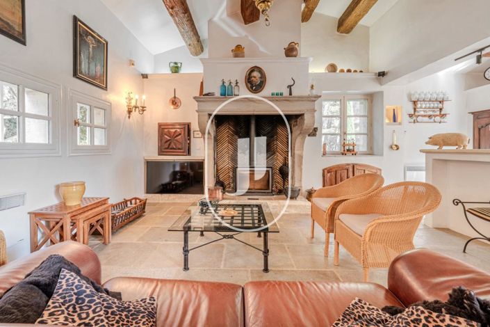 Image No.3-4 Bed House for sale