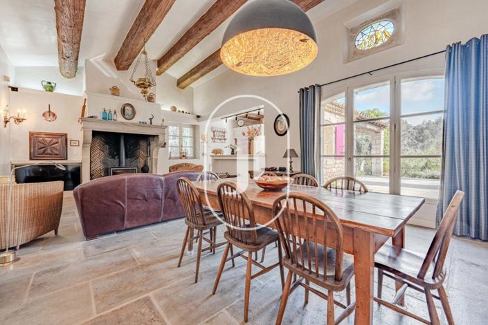 Image No.5-4 Bed House for sale