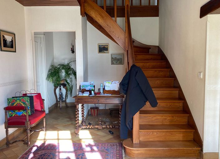 Image No.6-4 Bed House for sale