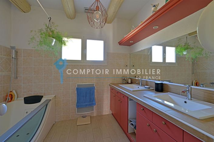 Image No.14-Maison de 5 chambres à vendre à Beauvoisin