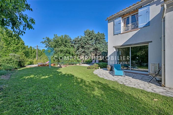 Image No.2-Maison de 5 chambres à vendre à Beauvoisin