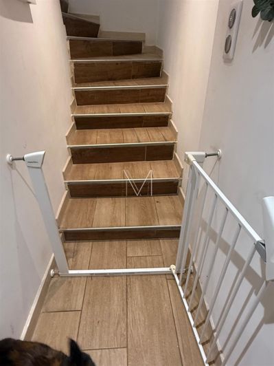 Image No.9-3 Bed House for sale