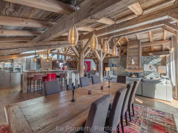 Image No.6-6 Bed House for sale