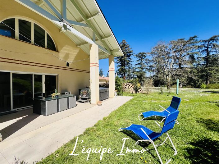 Image No.17-5 Bed House for sale