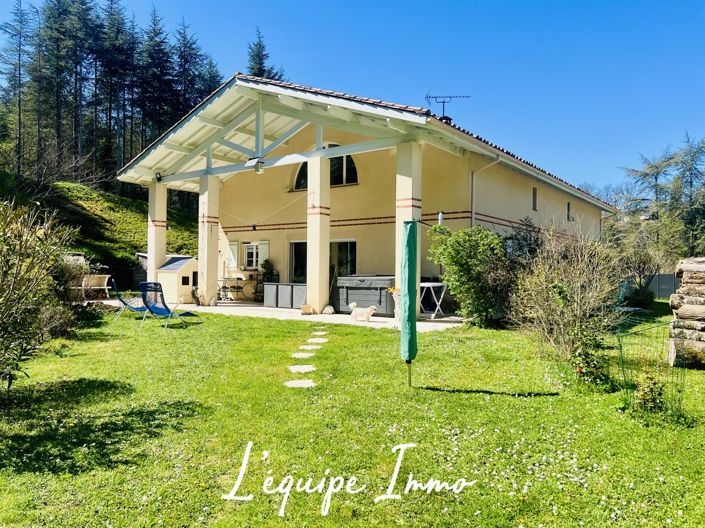 Image No.18-5 Bed House for sale