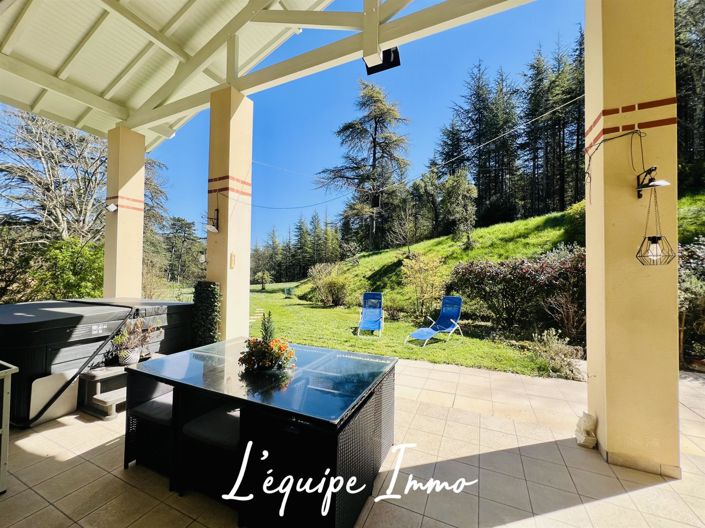 Image No.3-5 Bed House for sale