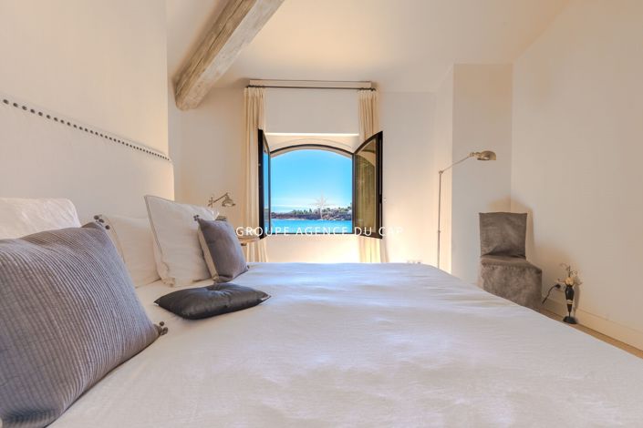 Image No.11-Propriété de 5 chambres à vendre à Saint-Raphael