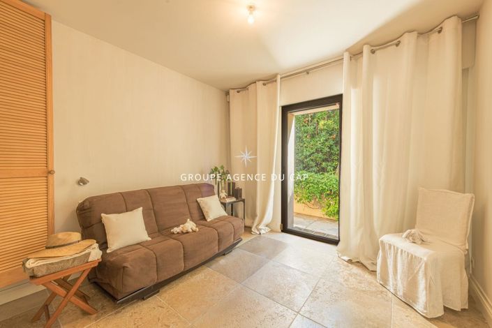 Image No.17-Propriété de 5 chambres à vendre à Saint-Raphael