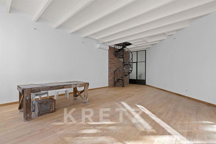 Image No.11-4 Bed Property for sale