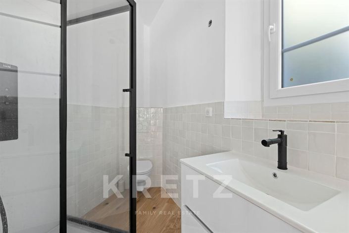 Image No.13-4 Bed Property for sale