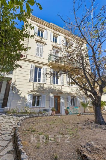 Image No.18-Propriété de 4 chambres à vendre à Cannes