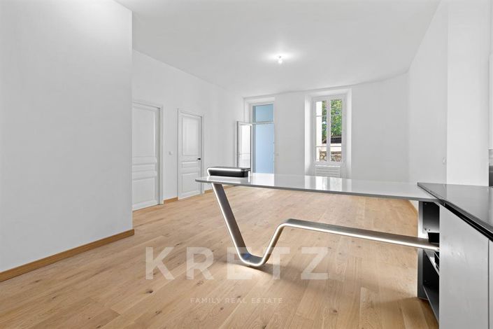 Image No.4-Propriété de 4 chambres à vendre à Cannes