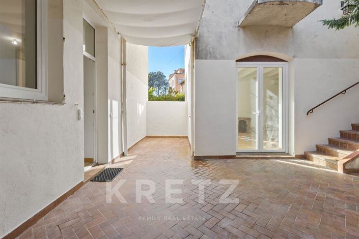 Image No.9-4 Bed Property for sale