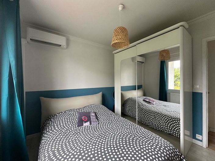 Image No.8-3 Bed House for sale