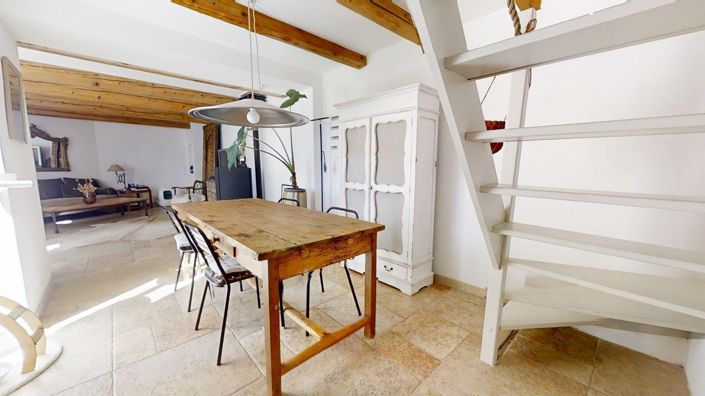 Image No.8-3 Bed House for sale